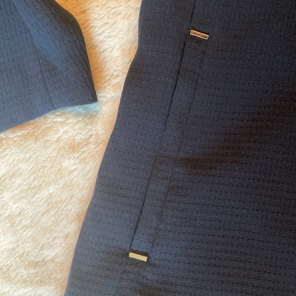 NWT H&M navy blazer - Picture 3 of 5
